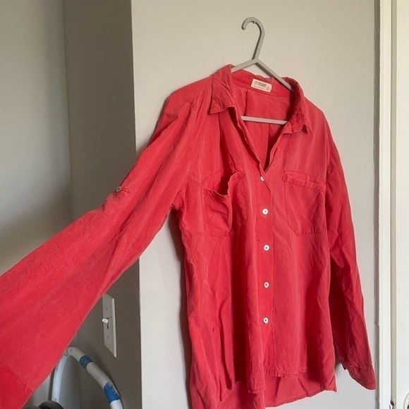 Hollister pink button down shirt - Picture 5 of 10